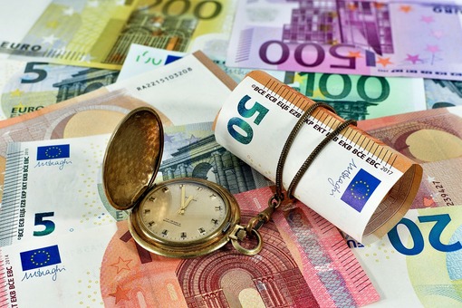 Doe tijdig suppletieaangifte en voorkom belastingrente Doe tijdig suppletieaangifte en voorkom belastingrente